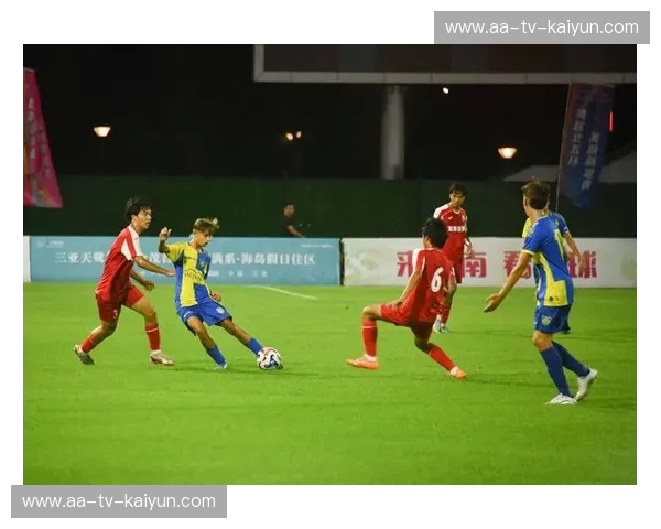 米内罗与阿瓦伊：巴西南里奥格兰德州足球的荣耀与恩怨